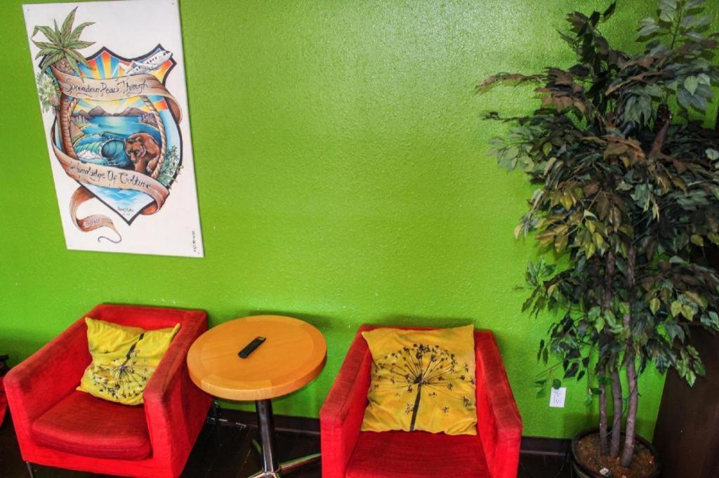 Ith Colive Balboa Park Hostel