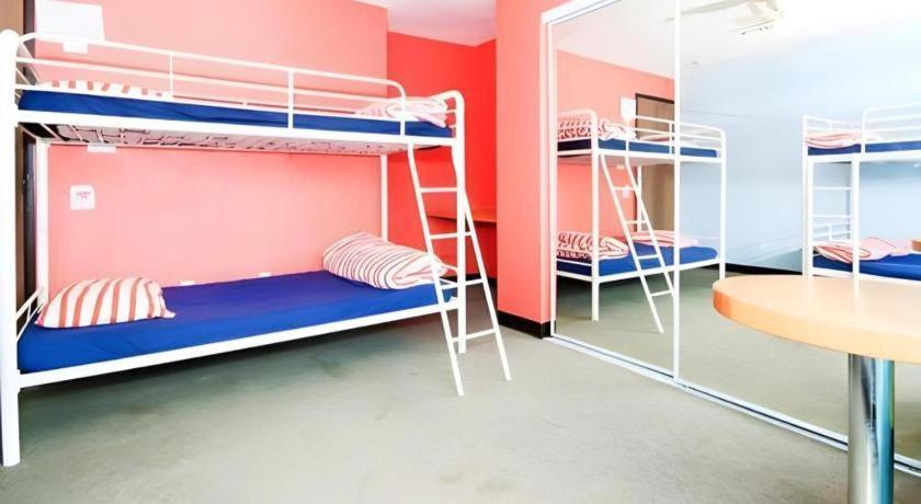 Ith Colive Balboa Park Hostel *